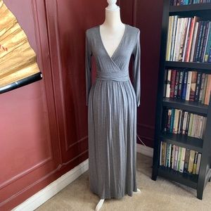 V Neck Maxi Dress with Pockets